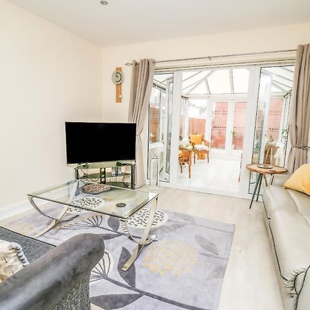 6 Erwr Brenhinoedd Villa Ammanford Bagian luar foto