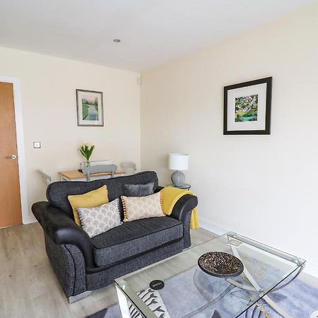 6 Erwr Brenhinoedd Villa Ammanford Bagian luar foto