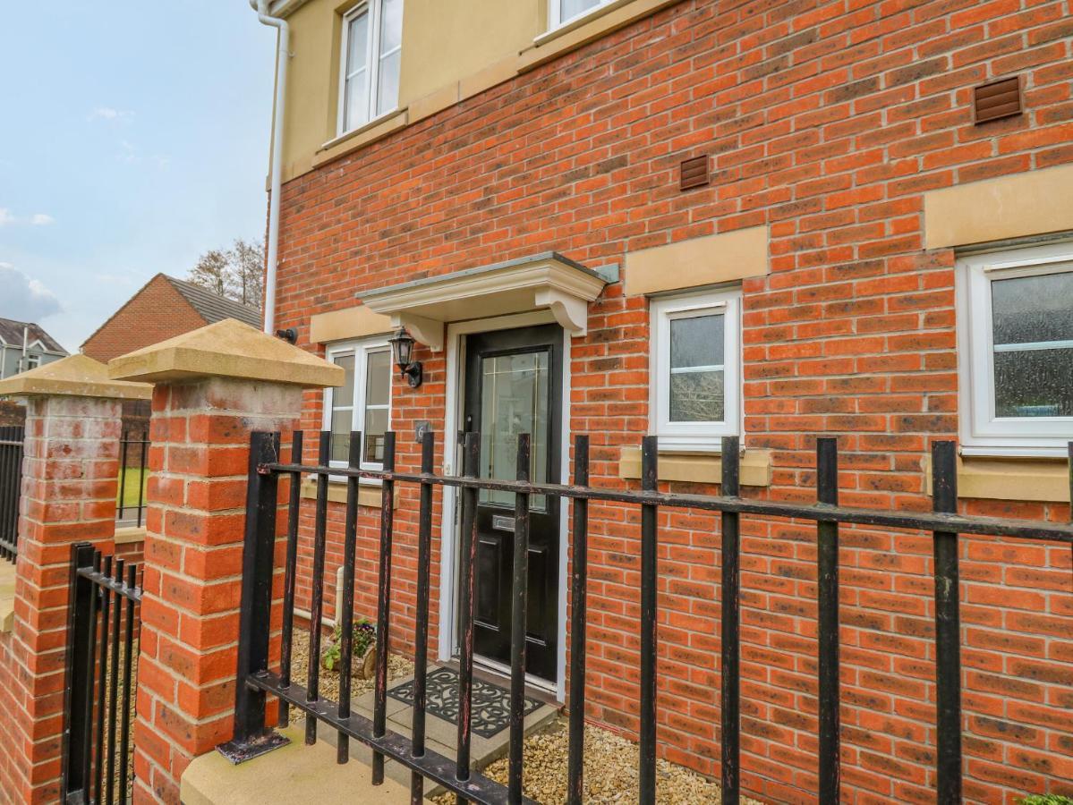 6 Erwr Brenhinoedd Villa Ammanford Bagian luar foto